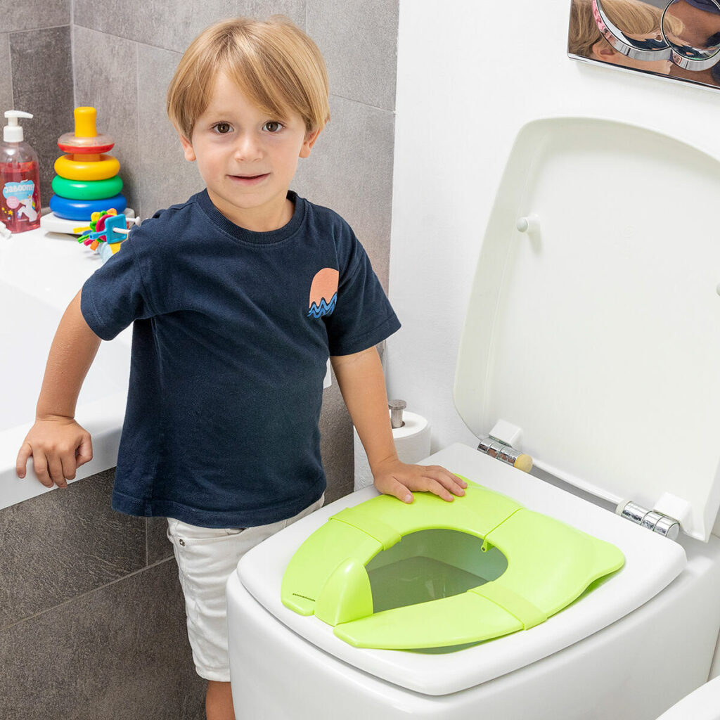 Vikbar toalettadapter för barn